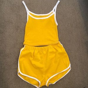 Urban Outfitters - Two piece leisure set